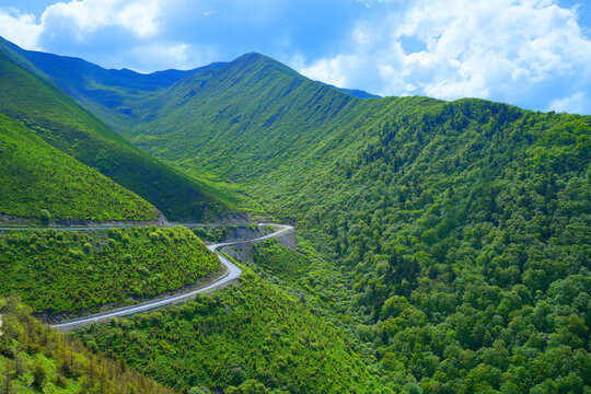 神仙池景区山间风光