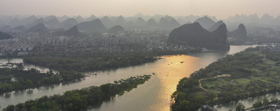 桂林漓江壹号夕阳