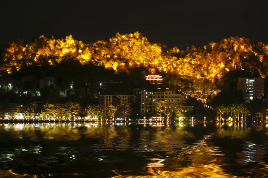 广东省潮州市广济桥夜景