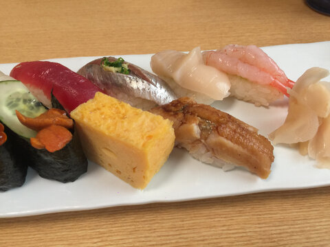 正宗日本料理刺身寿司特写