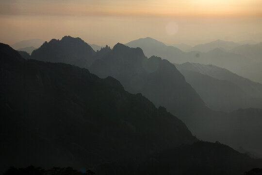 黄山山川美景黄山黄昏