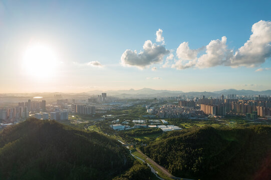 两地交界坪山惠阳山林建筑