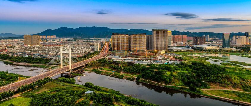 义乌市美术馆商博大桥城市风光