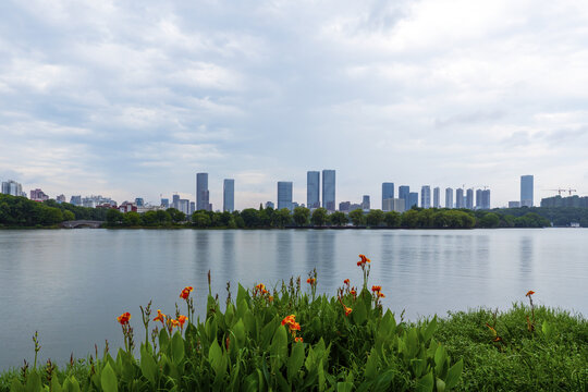 湖南省长沙市烈士公园湖景