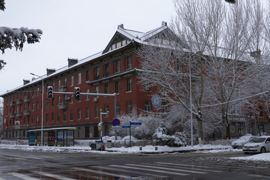 雪后的长春街景