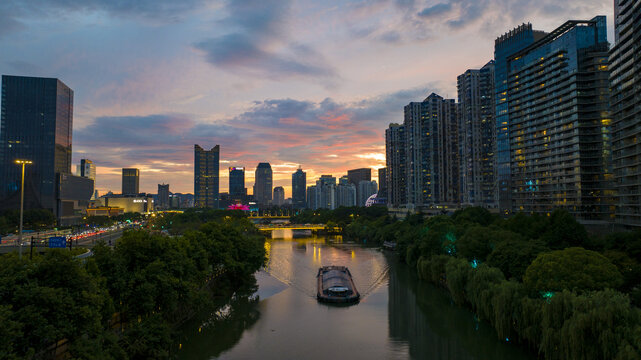 杭州武林门商圈大运河夕阳风光