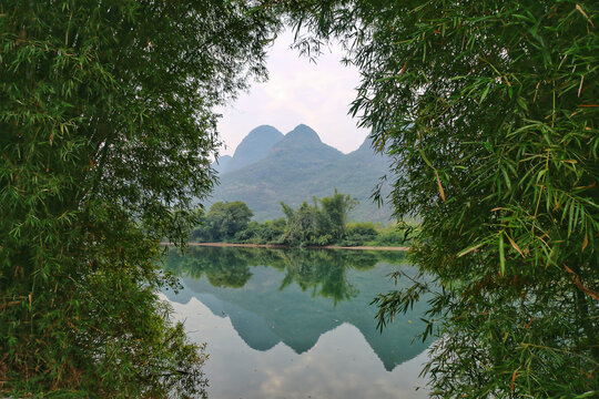 阳朔遇龙河