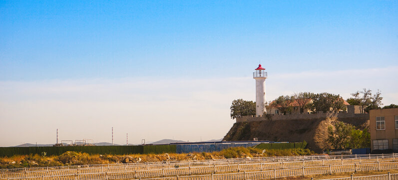 山东海岛灯塔海天风景