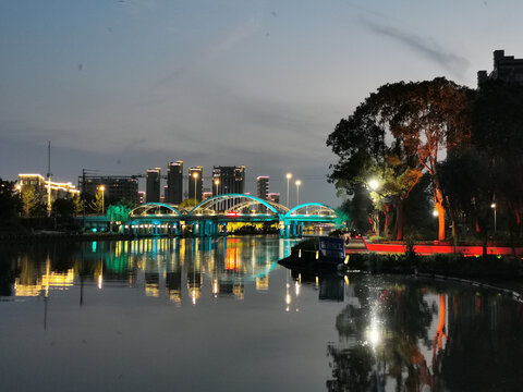 浦南运河夜景