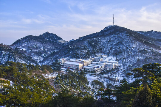 安徽黄山雪后风景