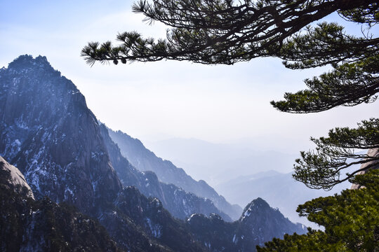 安徽黄山雪后风景