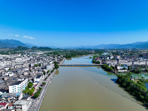 青山绿水全景