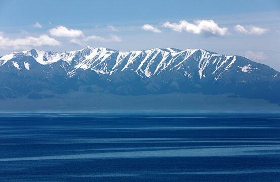 赛里木湖唯美风景