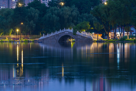 武汉紫阳公园夜景