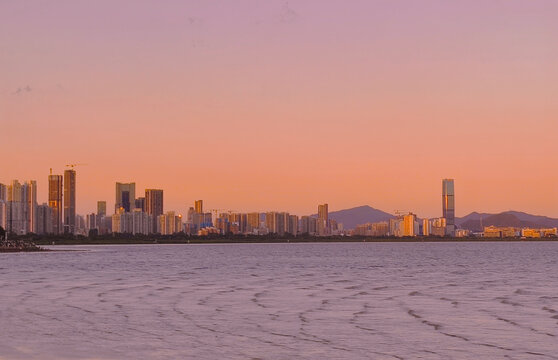 海上落日