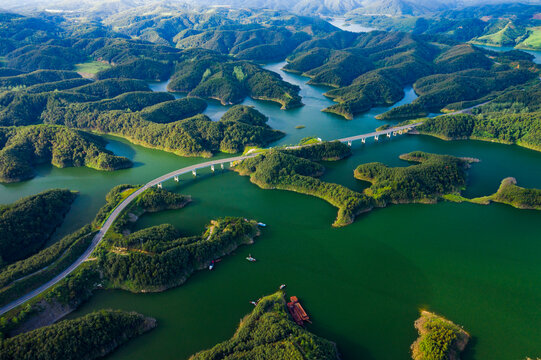 调水源头千岛画廊