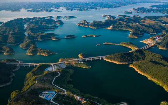 调水源头千岛画廊