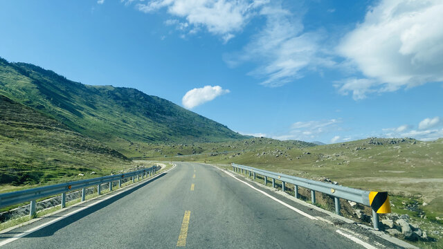 新疆一级公路