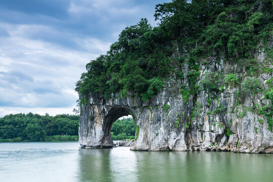 广西桂林象鼻山