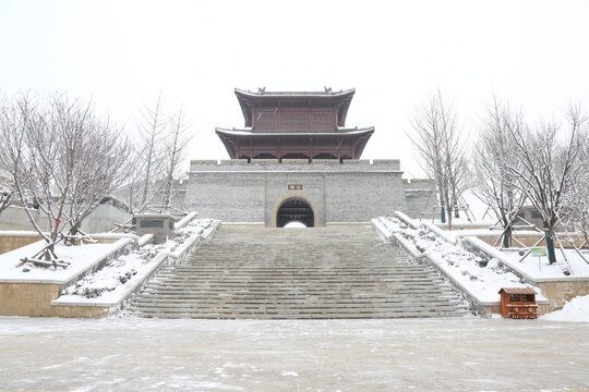 延安南门广场雪景