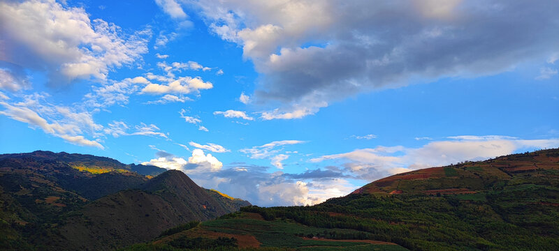 山河自然风景