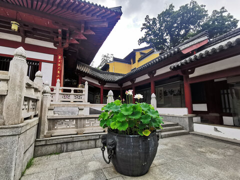 灵谷寺