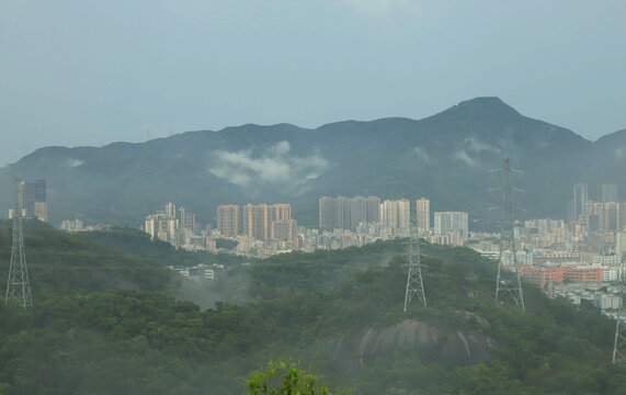 雨后大雁山