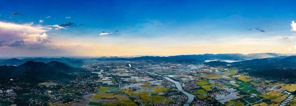 夏收季江南田园风光全景