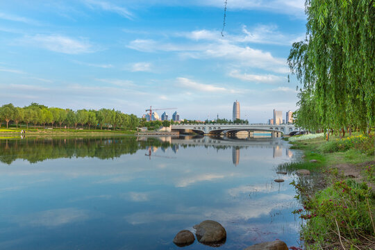 河南郑州绿地中心千玺广场远景