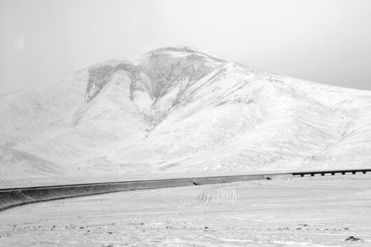 穿越雪原