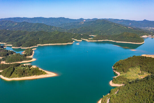 航拍湖南衡阳常宁市常宁天湖