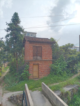 红砖小屋