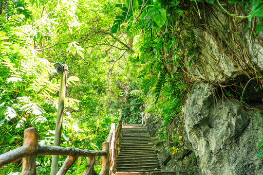 玉屏岩登山步道