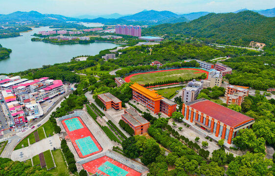 仰恩大学