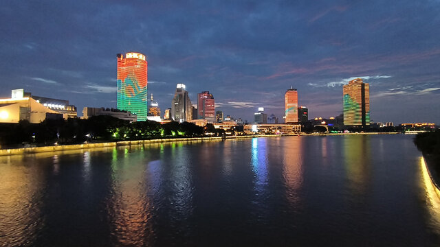 美丽的城市夜景