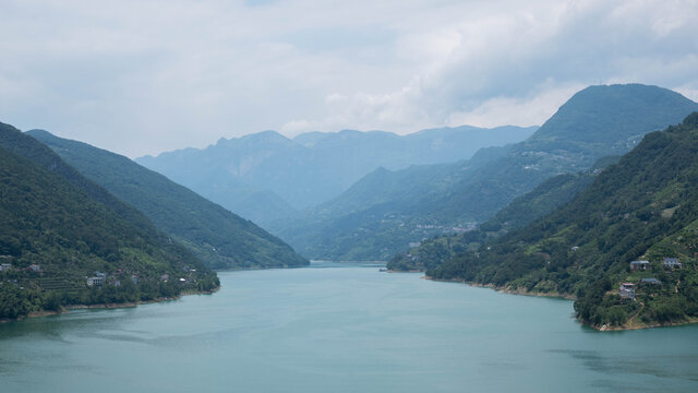 绿水青山