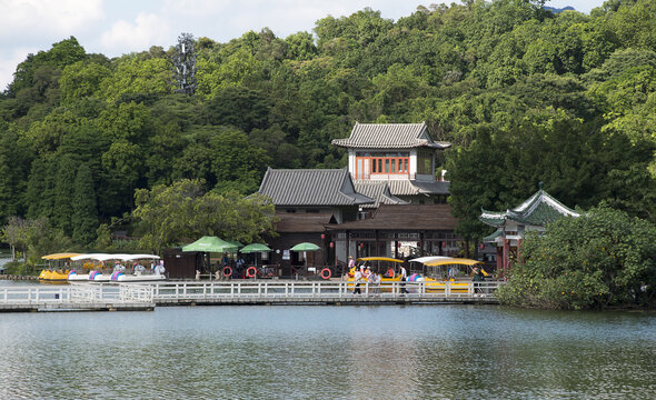 广东肇庆市端州区七星岩风景