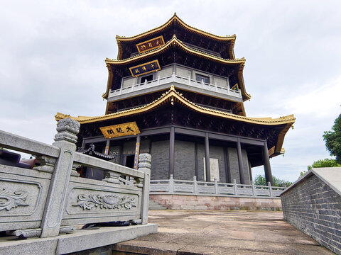 江南古刹金粟寺禅院大悲阁