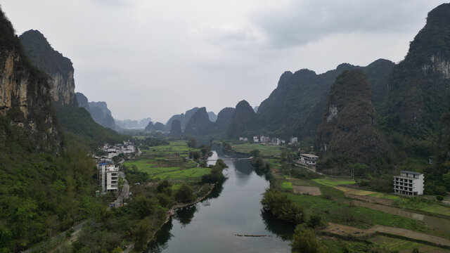 广西阳朔漓江山水