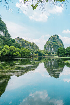 临壑亭肇庆七星岩景区