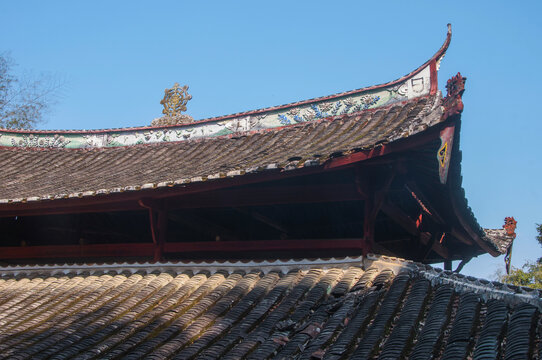 中式重檐屋顶