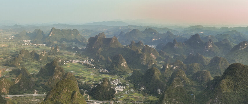 桂林阳朔遇龙河