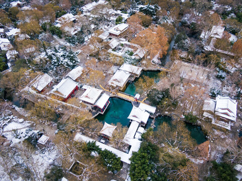 山东济南趵突泉航拍雪景