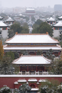 北京故宫下雪