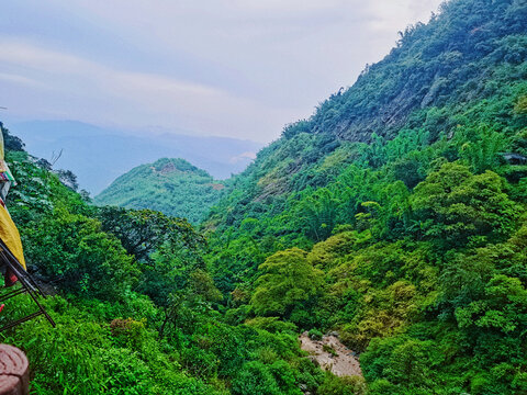 大山