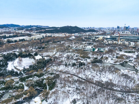 山东济南泉城公园航拍雪景