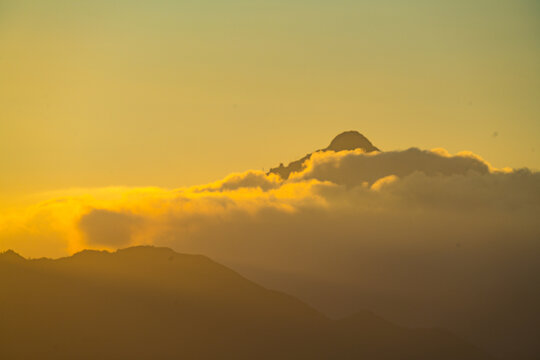 高山云海