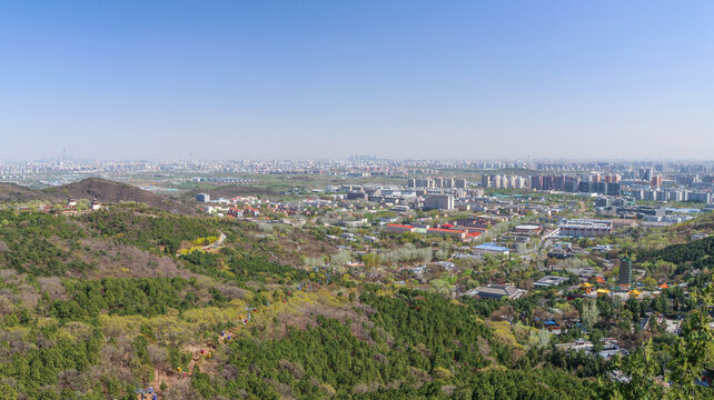 北京西山远眺