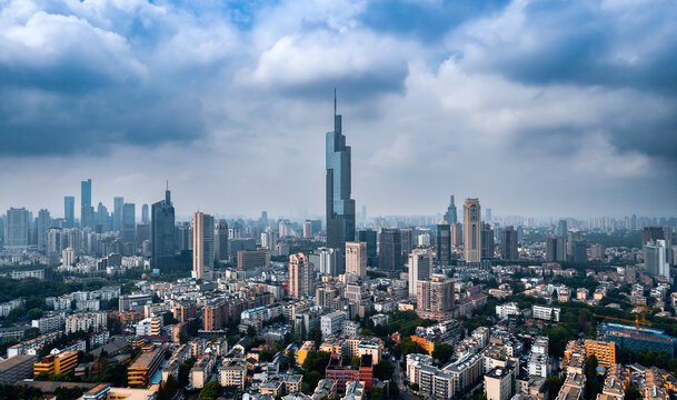 南京市新街口紫峰大厦城市环境