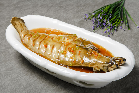 紅燒鰈魚
